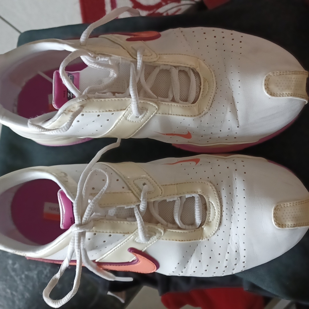 Nike Women's White and Orange Athletic Shoes